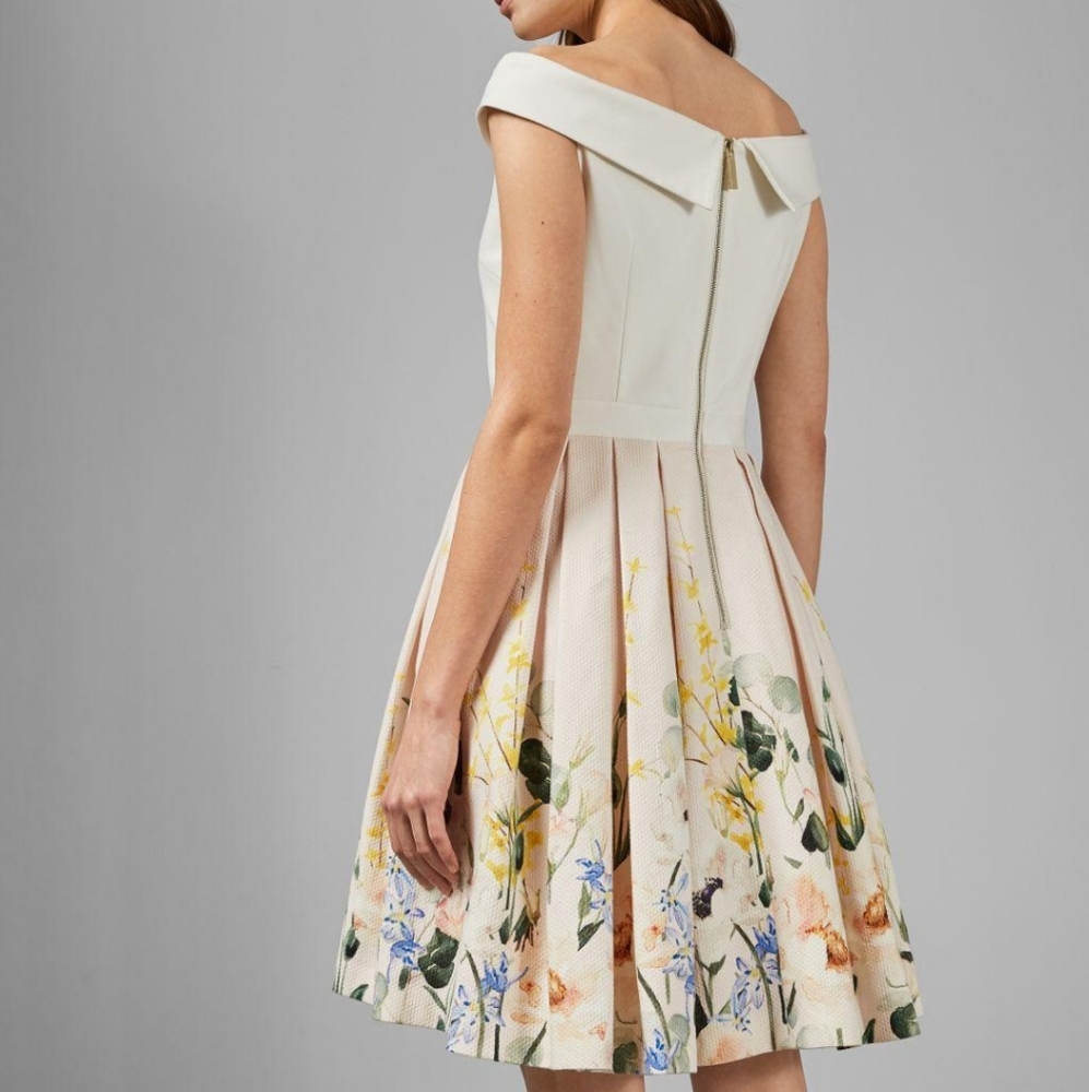 ✨️HP✨️LAST 1 • NWT TED BAKER FULL SKIRT DRESS - Picture 3 of 7